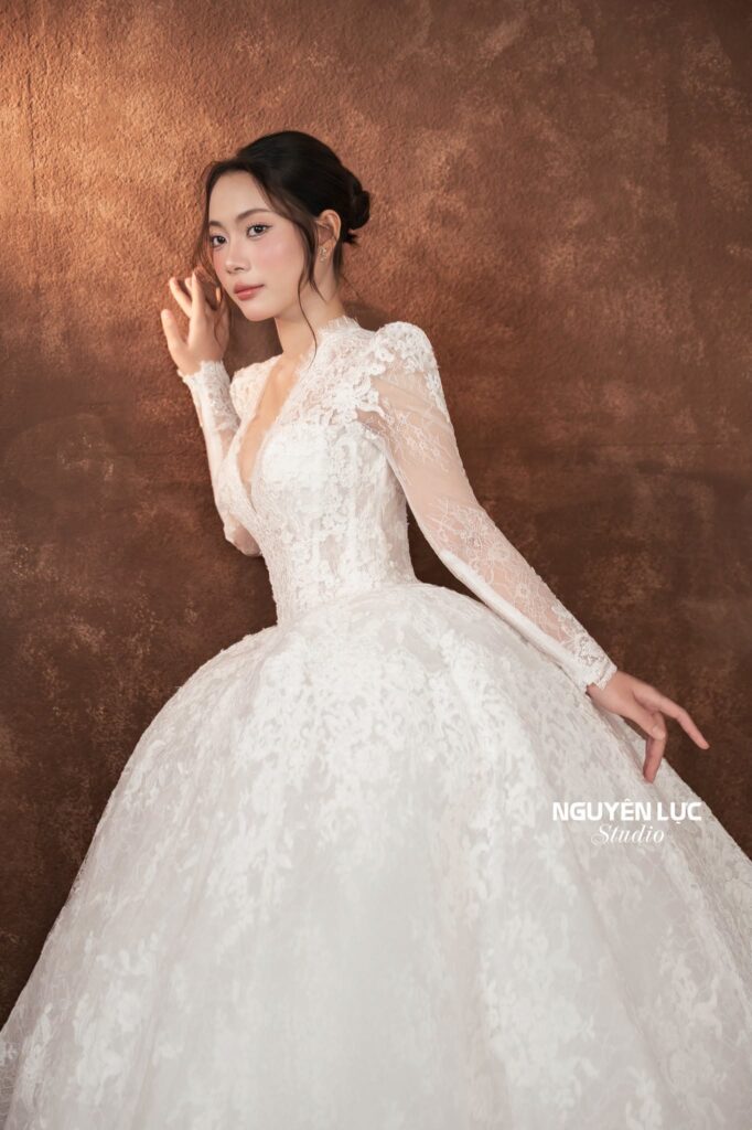 Váy Cưới Nguyên Lực Studio