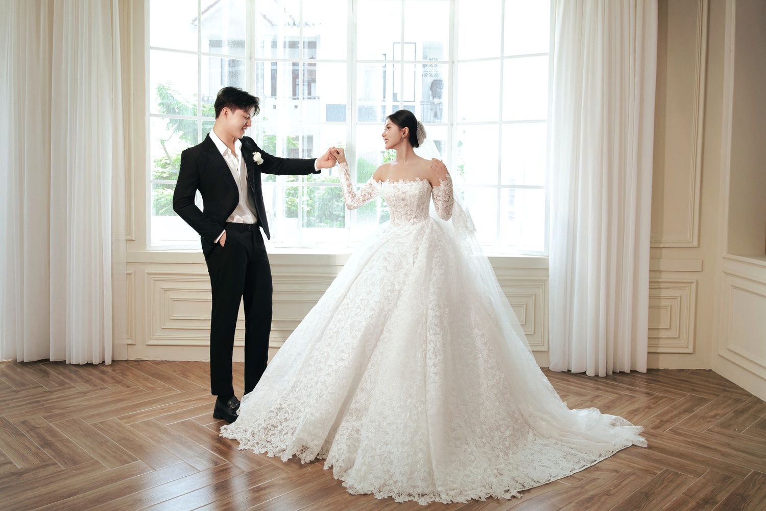 Studio Nguyên Lực