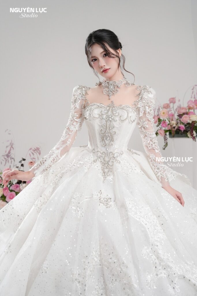 Váy Cưới Nguyên Lực Studio