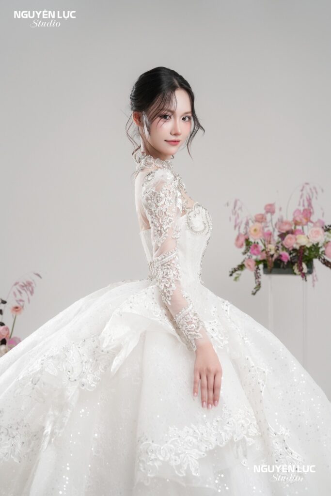 Váy Cưới Nguyên Lực Studio