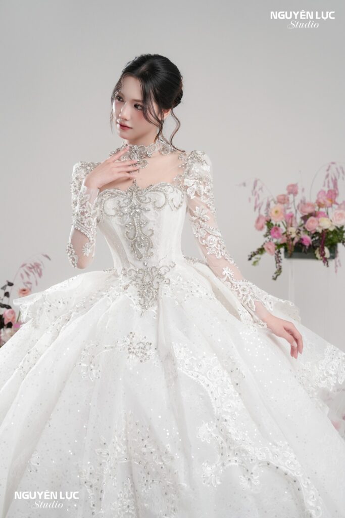 Váy Cưới Nguyên Lực Studio