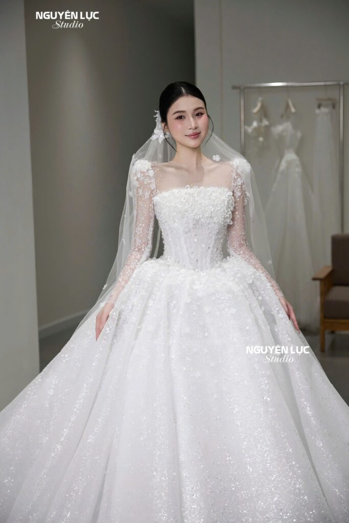 Váy Cưới Nguyên Lực Studio